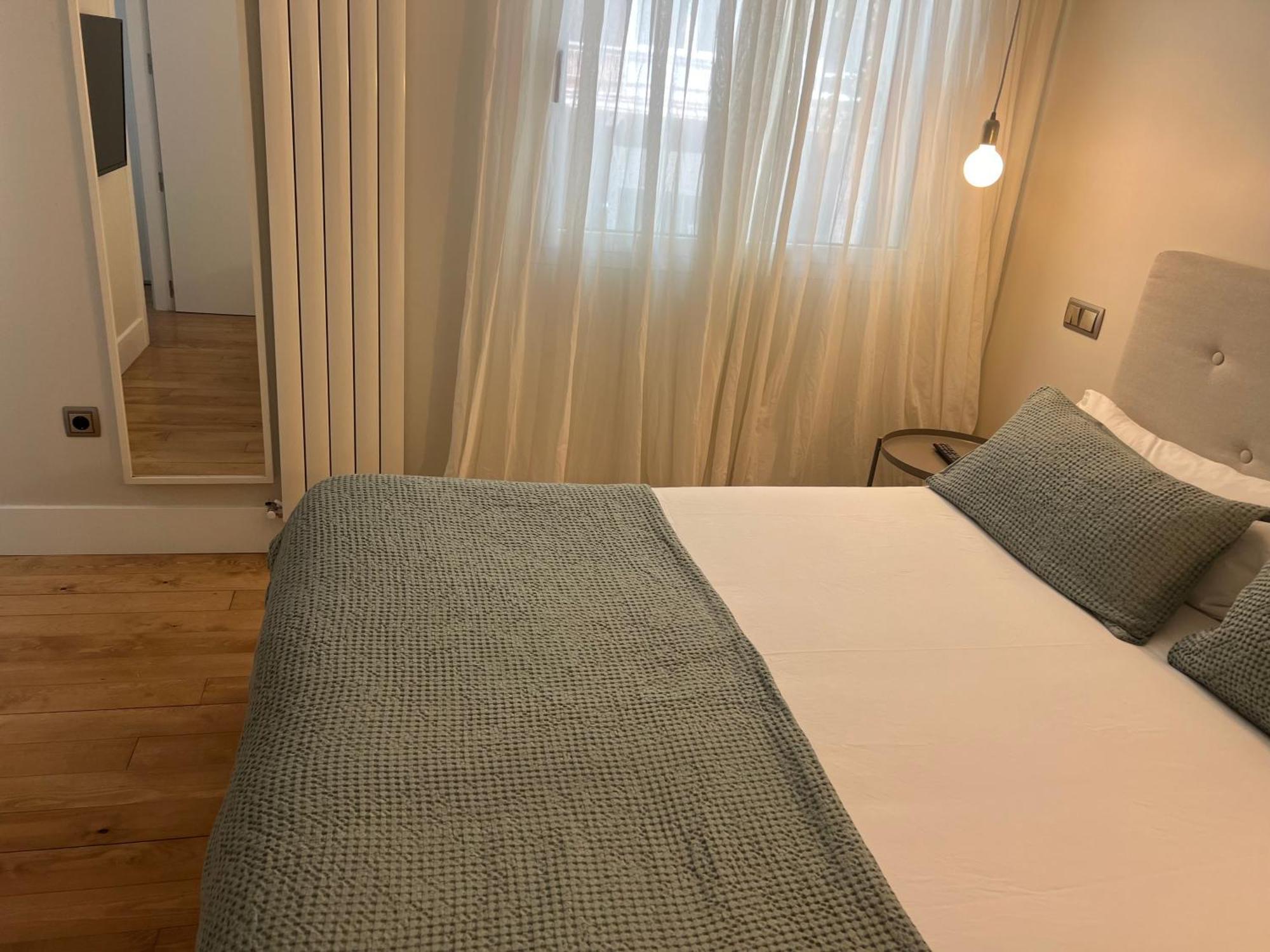 Duplex De Lujo Junto Al Bernabeu Real Madrid Villa Eksteriør bilde
